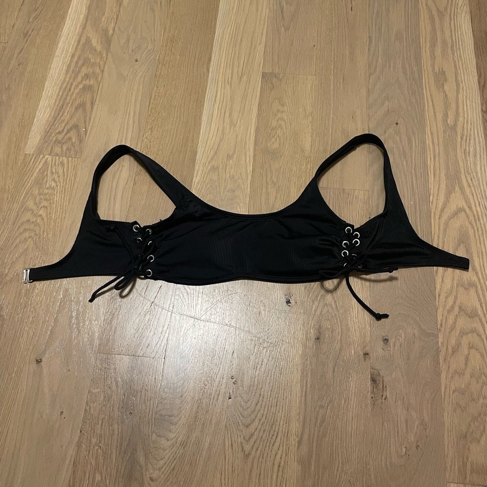 California waves black bikini top with ties up the sides
